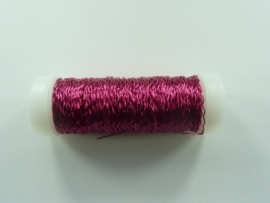 KN6482 950- 50 meter bouillon effect metaaldraad  fuchsia 0.25mm dik