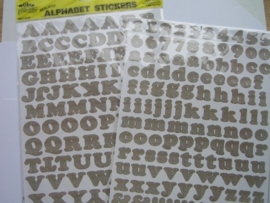 5549- K&Co 2 x A4 formaat stickervellen met letters hout/bruin