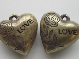 117465/2857- licht metalen hanger ´love´ hart geelbrons