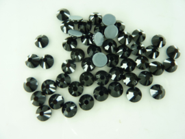000682- ca. 50 stuks hotfix crystal steentjes SS30 6.4mm zwart