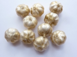 00815- 10 stuks kunststof kralen goud/beige 10x13mm OPRUIMING
