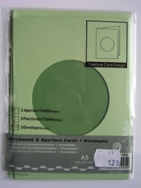 000123- 3 x standaard formaat dubbele kaarten + enveloppen groen