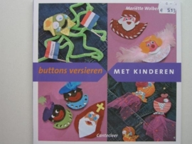 513- buttons versieren met kinderen OPRUIMING BOEKJE 