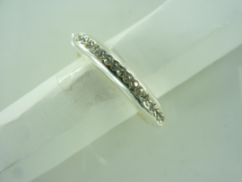 CH.M.004-  pareltwister / parelclip metalen slot voor meerdere strengen zilver strass 26x20mm (klikring)