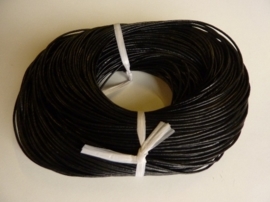 100 meter echt leren veter zwart van 2 mm. dik - AA kwaliteit - SUPERLAGE PRIJS!
