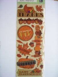 5565- K&Co 3D stickers chipboard happy thanksgiving 30x12cm