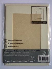000124- 3 x standaard formaat dubbele kaarten + enveloppen licht bruin