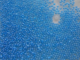 92- 2mm glazen rocailles parelmoer m blauw 15 gr 