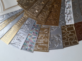 3022 - Opruiming - pak met 30 stuks goud en zilver stickers