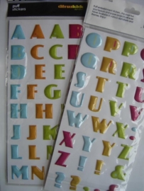 5115- 2 vellen puff 3D stickers alfabet 27x13cm S.E.I