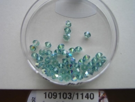 109103/1140- 50 x swarovski kralen 3mm erenite groen AB