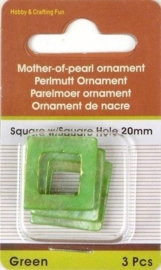 117466/5115- 3 x schelpen parelmoer ornamenten 20x20x3mm groen