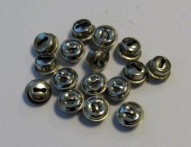 4301 - 16 stuks belletjes van 10 mm. staalkleur