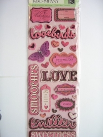 5587- K&Co chipboard stickers love teksten 30x12cm