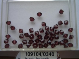 50 x swarovski 4mm 109104/0340