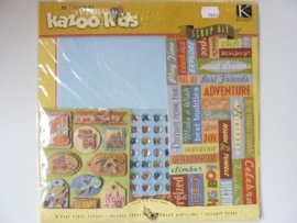 5902- scrapkit "Kazoo kids" incl. 8 x scrappapier 30.5x30.5cm & diverse stickers