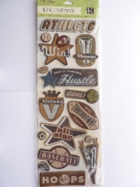 5613- K&Co grand adh. chipboard 3D stickers "sport" 12x30cm