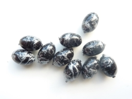 00836- 10 stuks kunststof kralen van 12x8mm zwart/zilver gemarmerd OPRUIMING