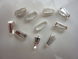 CH.338 - 10 stuks ketting oogjes 10 x 4 mm. verzilverd