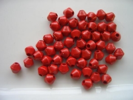 50 x houten kralen tolvorm rood 6033