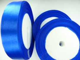 rol met 22.86 meter kobalt blauw satijnlint van 20mm breed - SUPERLAGE PRIJS!