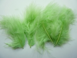 006619/0436- 15 stuks maraboe veren mei ( mint ) groen van 10cm