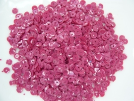 10gram (is grote hoeveelheid) facon (geribbeld) pailletten 4mm cerise