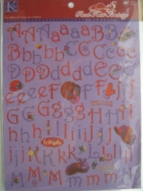 5484- K&Co alfabet stickers 2 A4 vellen met 200 stickers