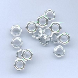 TH12043/4352- 15 stuks eyelets bloemen van 10mm zilver