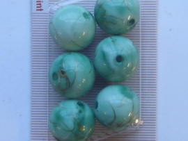 117206/0437- 6 x hoogglans kralen 18mm jude groen gemarmerd