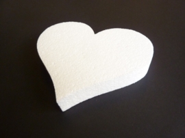 tempex hart van 15x13cm breed en 2.5cm dik voor bv muurdecoratie