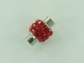 CH.1035 rood- magneetsluiting van 14x10mm rood met strass steentjes