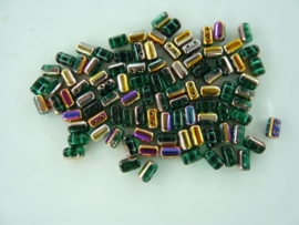 800- ca. 90 stuks glaskralen met 4 gaatjes 5x3mm olie groen/brons