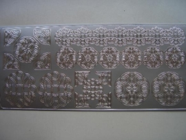 st 636- ornamenten en brede rand zilver 10x20cm