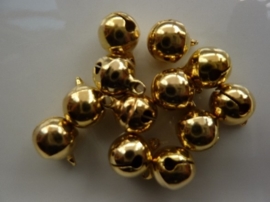 4213- 12 stuks kattebelletjes van 10mm goudkleur