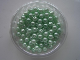 100 x ronde glasparels 4mm pastel groen 117472/1150