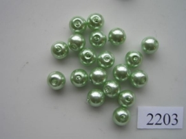 2203HT- 20 x glasparels 8mm licht groen