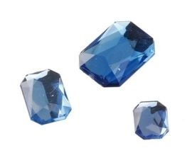 2282 451- 80 x kunststof strass stenen assortiment rechthoeken van 8/10/13mm l.blauw