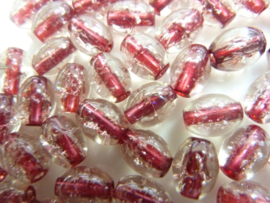 5000 - ca. 60 stuks ovale craccle glaskralen van 8 x 6 mm. donker rood