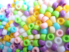 CH.075- ca. 55gram kunststof kralenmix ponybeads 8x5mm pastel