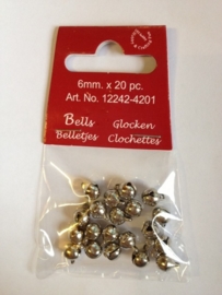 4201- 20 stuks mini kattebelletjes van 6mm zilverkleur