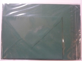 008212- 3 x A4 formaat kaarten gerild + 3 x enveloppen A5 formaat d.groen OPRUIMING -50%
