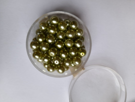 000121- 55 stuks glasparels van 6mm lime groen OPRUIMING