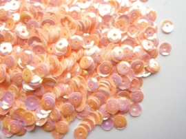 10 gram pailletten van 6mm facon geribbeld zalm roze AB (grote hoeveelheid) SUPERLAGE PRIJS!