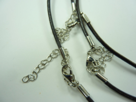 CH.280- 3 stuks halsketting echte leren veter met sluiting - zwart
