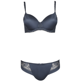 Olivia slip ivoor, zwart of blauw