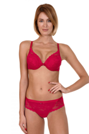 Evelyn string in zwart of rood 38 40 42
