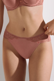 Nina string (met katoen) in rose of vanilla