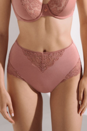 Nina hoge slip (met katoen) in rose of vanilla