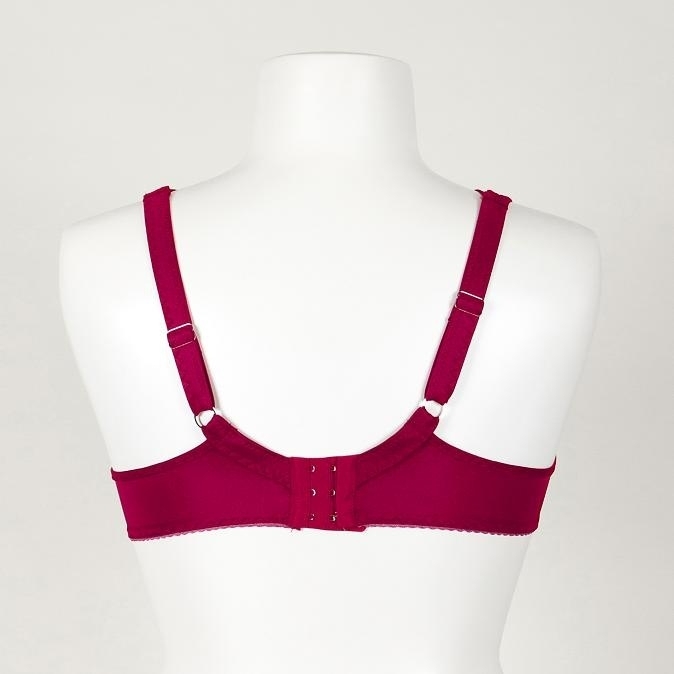 Larissa cerise bh 75F (75G) Syl Design OPHEFFINGSUITVERKOOP! LINGERIE&ZO Larissa cerise bh 75F (75G) Syl Design OPHEFFINGSUITVERKOOP! LINGERIE&ZO